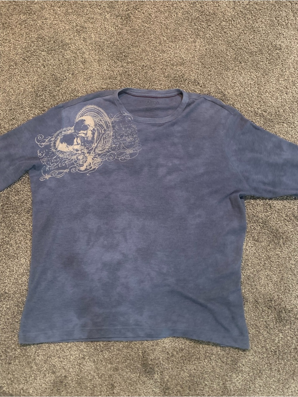 Men's Blue Crewneck Graphic Shirt